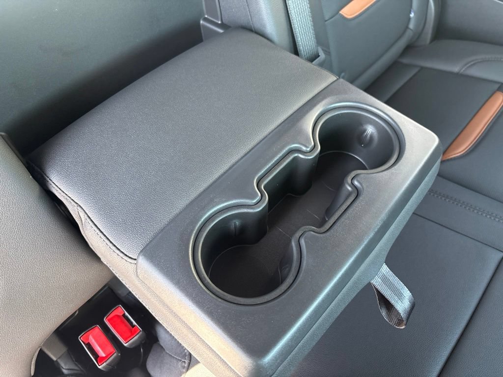 2026 GMC Sierra 2500HD AT4 - Photo 37