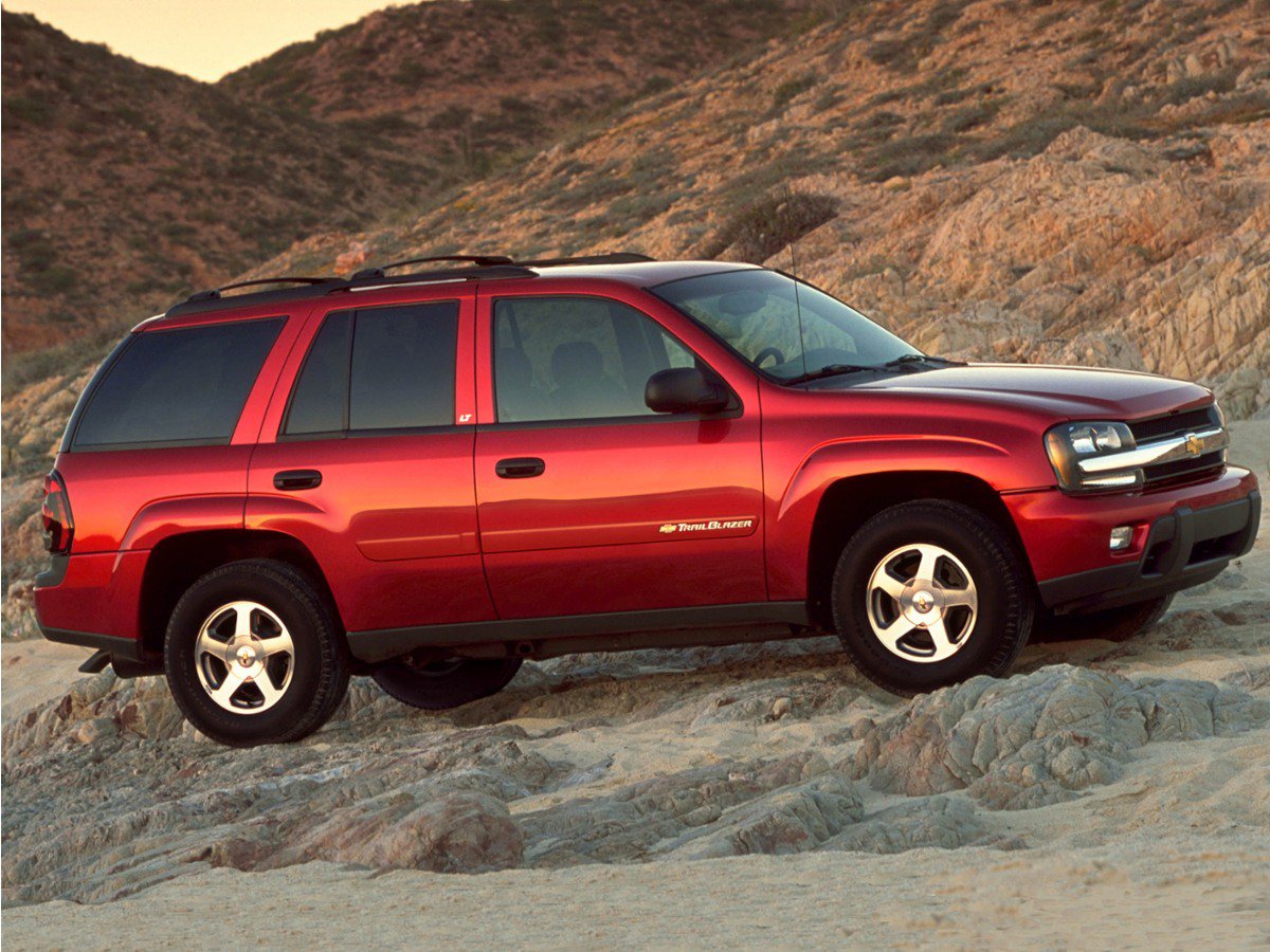 Used 2004 Chevrolet Trailblazer LS SUV