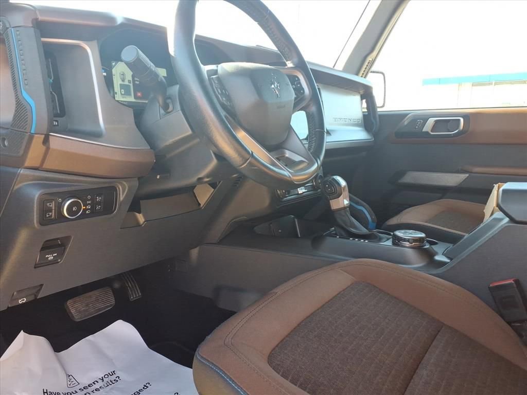 2023 Ford Bronco 4-Door Outer Banks - Photo 15