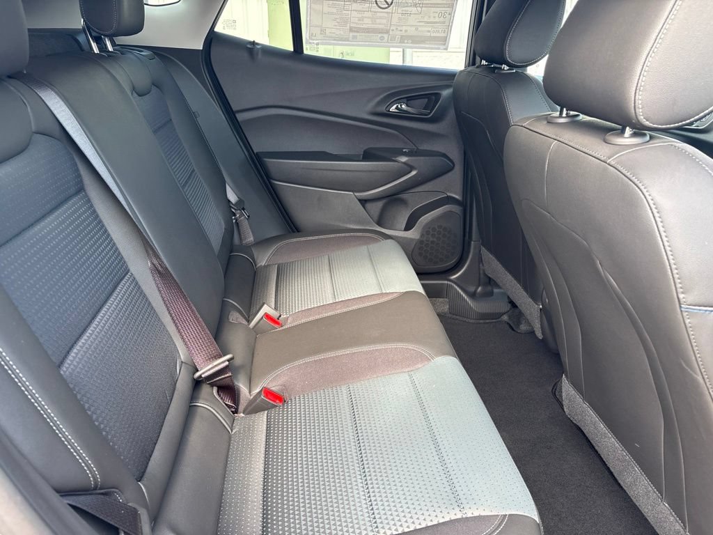 2026 Chevrolet Trax LT - Photo 28