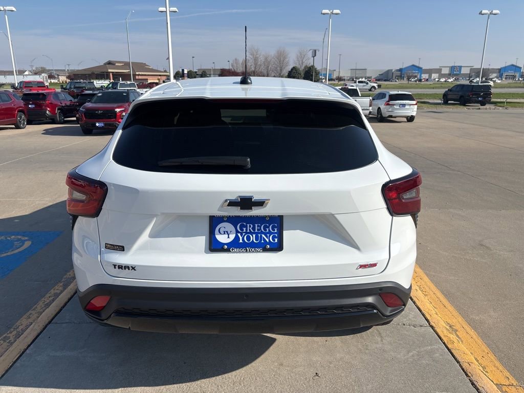 2026 Chevrolet Trax RS - Photo 7