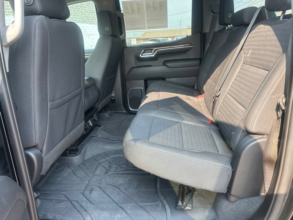 2023 Chevrolet Silverado 1500 RST - Photo 17
