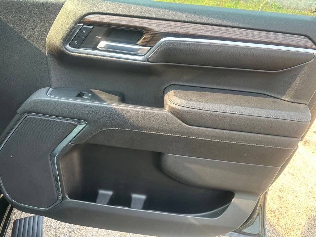 2023 Chevrolet Silverado 1500 RST - Photo 11