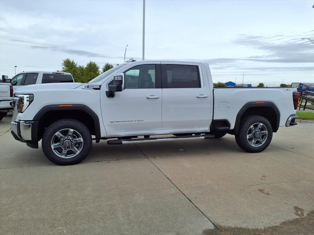 New 2025 GMC Sierra 2500 HD SLT Truck