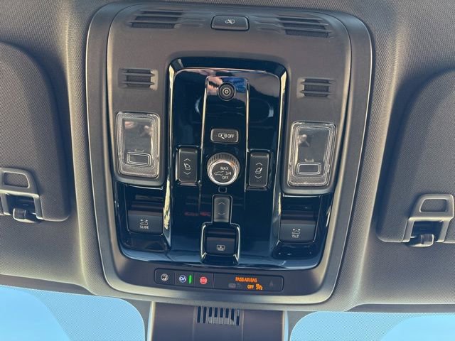 2026 GMC Yukon AT4 - Photo 24
