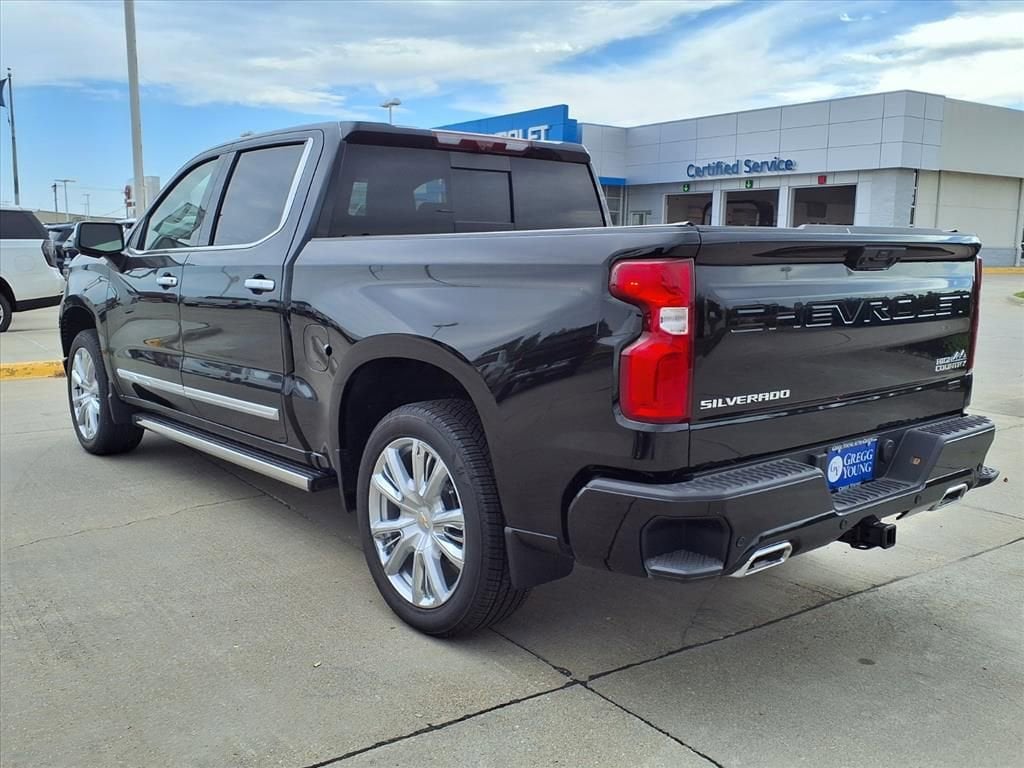 New 2025 Chevrolet Silverado 1500 High Country Truck