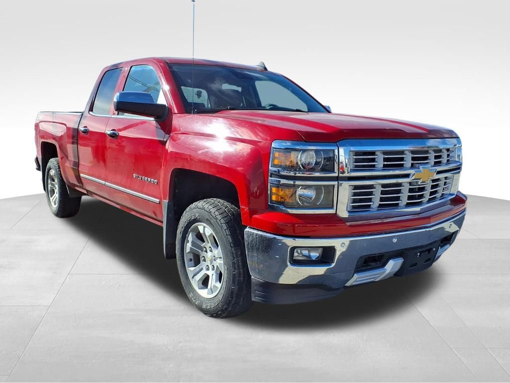 2015 Chevrolet Silverado 1500 LTZ photo 2