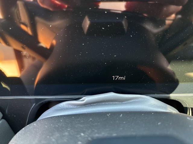 2026 GMC Yukon AT4 - Photo 2