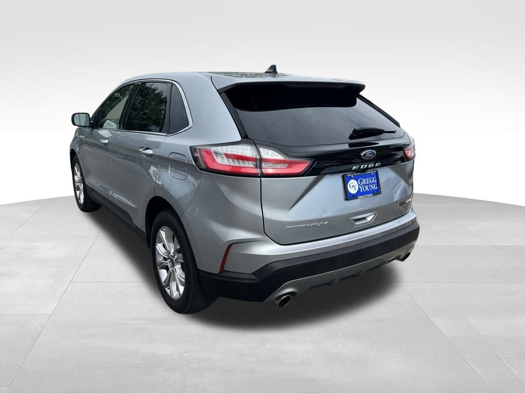 2024 Ford Edge Titanium photo 3
