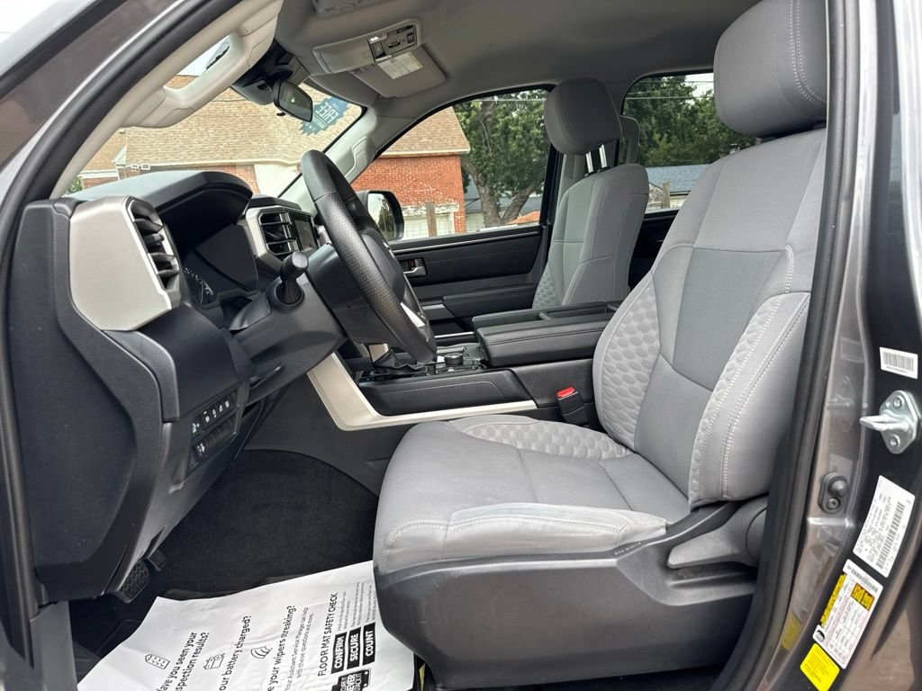 2023 Toyota Tundra SR5 - Photo 12
