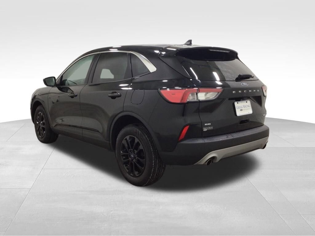 Used 2022 Ford Escape SE
