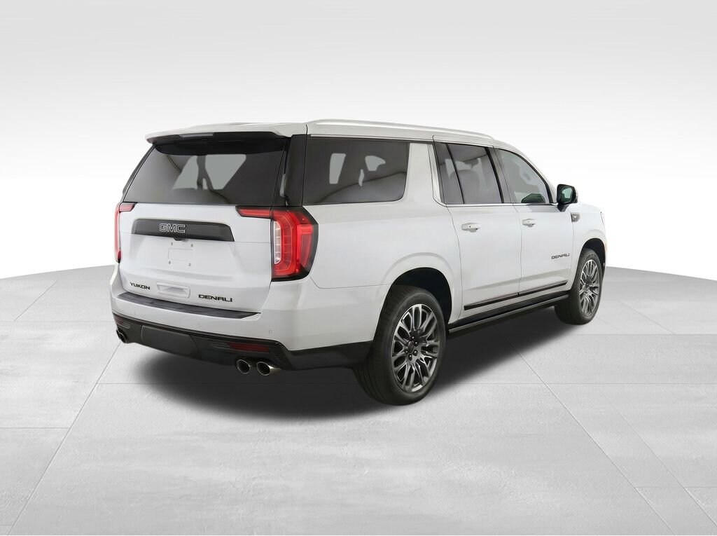Used 2023 GMC Yukon XL Denali Ultimate SUV