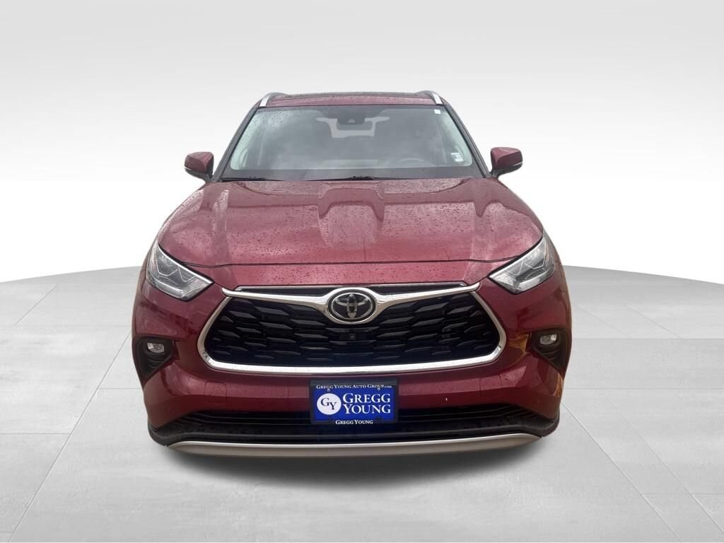 Used 2021 Toyota Highlander Platinum