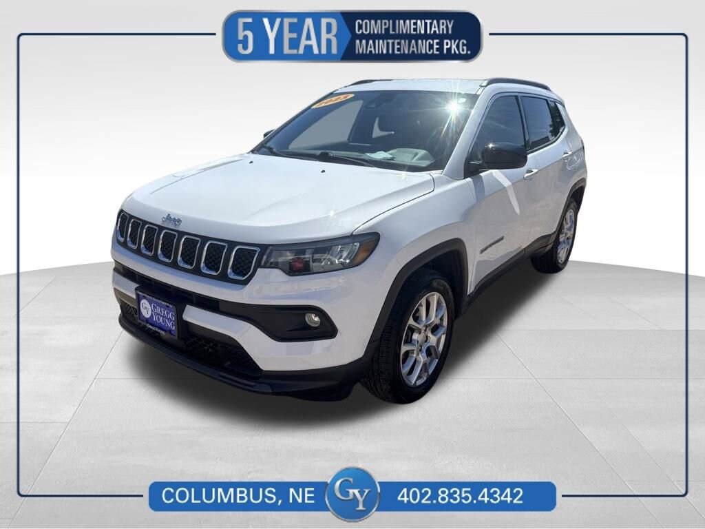Used 2023 Jeep Compass Latitude Lux