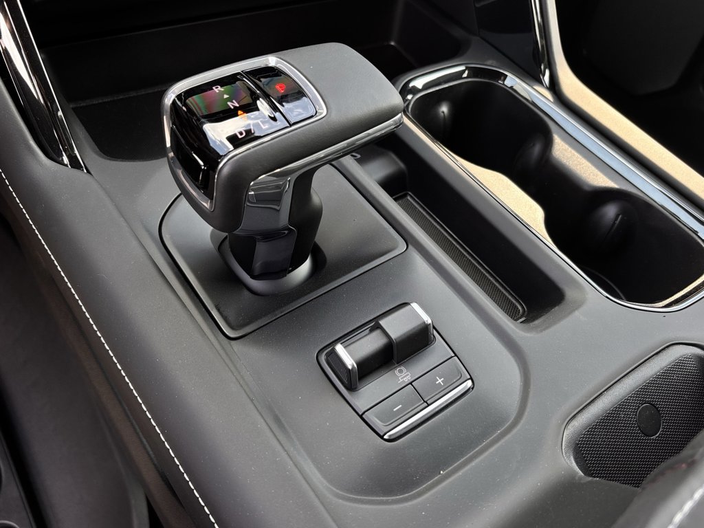 2026 GMC Sierra 1500 AT4X - Photo 19