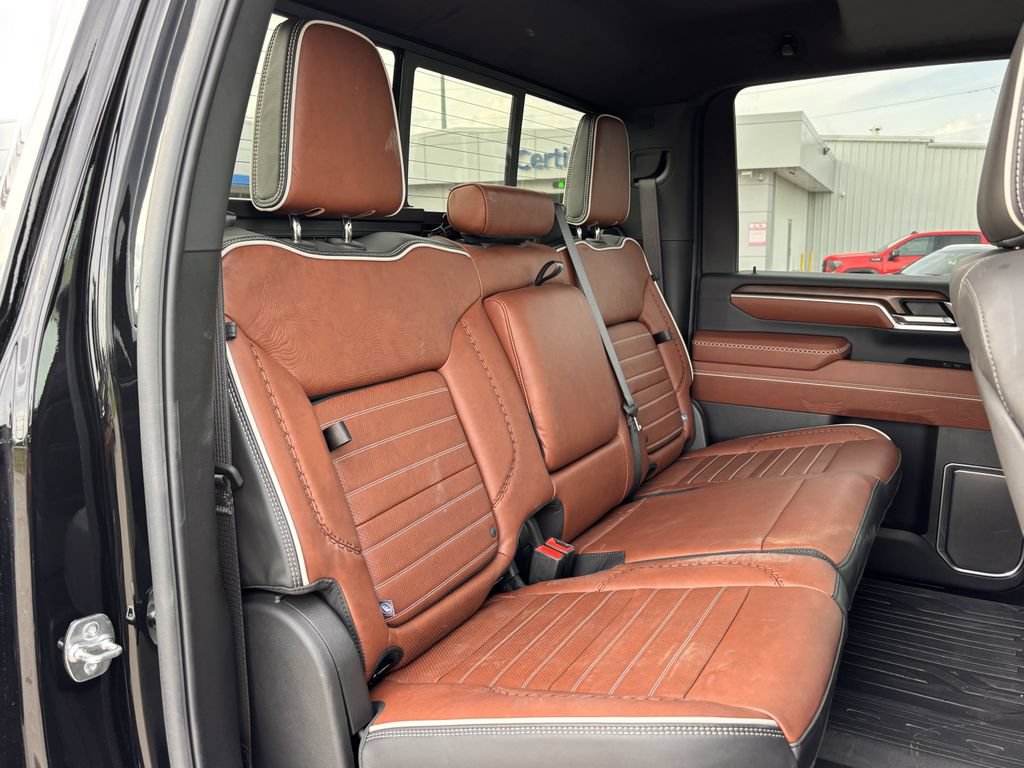 2026 GMC Sierra 3500HD Denali Ultimate - Photo 28