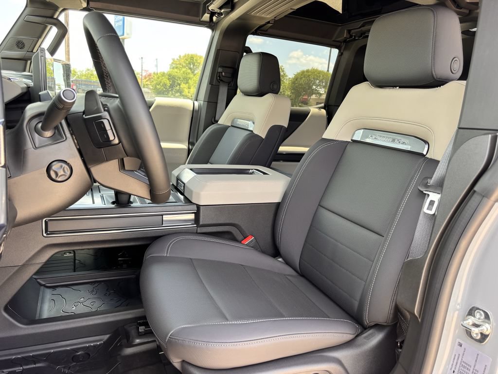 2026 GMC HUMMER EV 2X - Photo 16