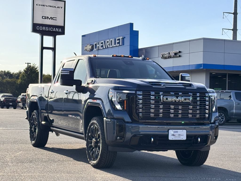 2026 GMC Sierra 2500HD Denali Ultimate - Photo 2