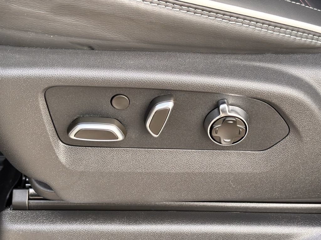 2026 GMC Sierra 2500HD AT4X - Photo 21