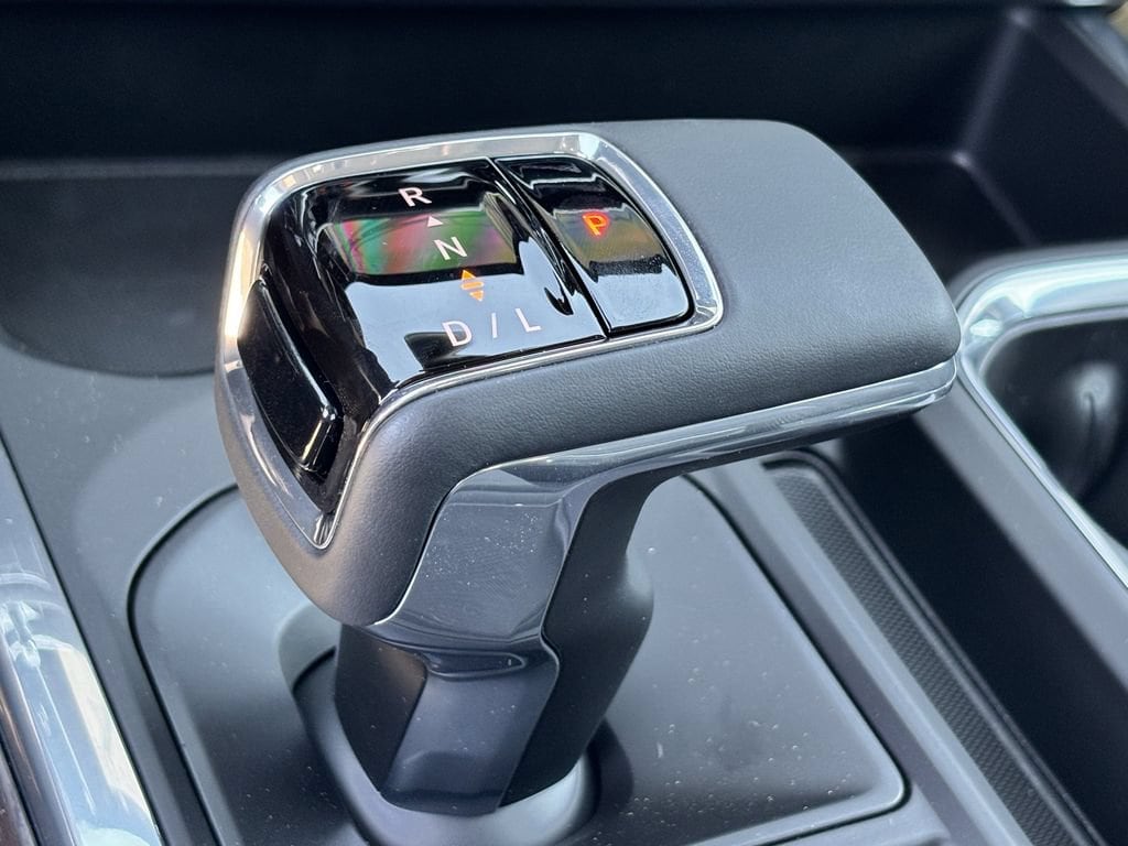 2026 GMC Sierra 1500 SLT - Photo 20