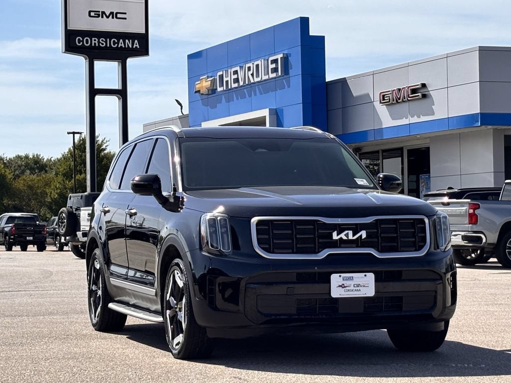 Used 2023 Kia Telluride S SUV