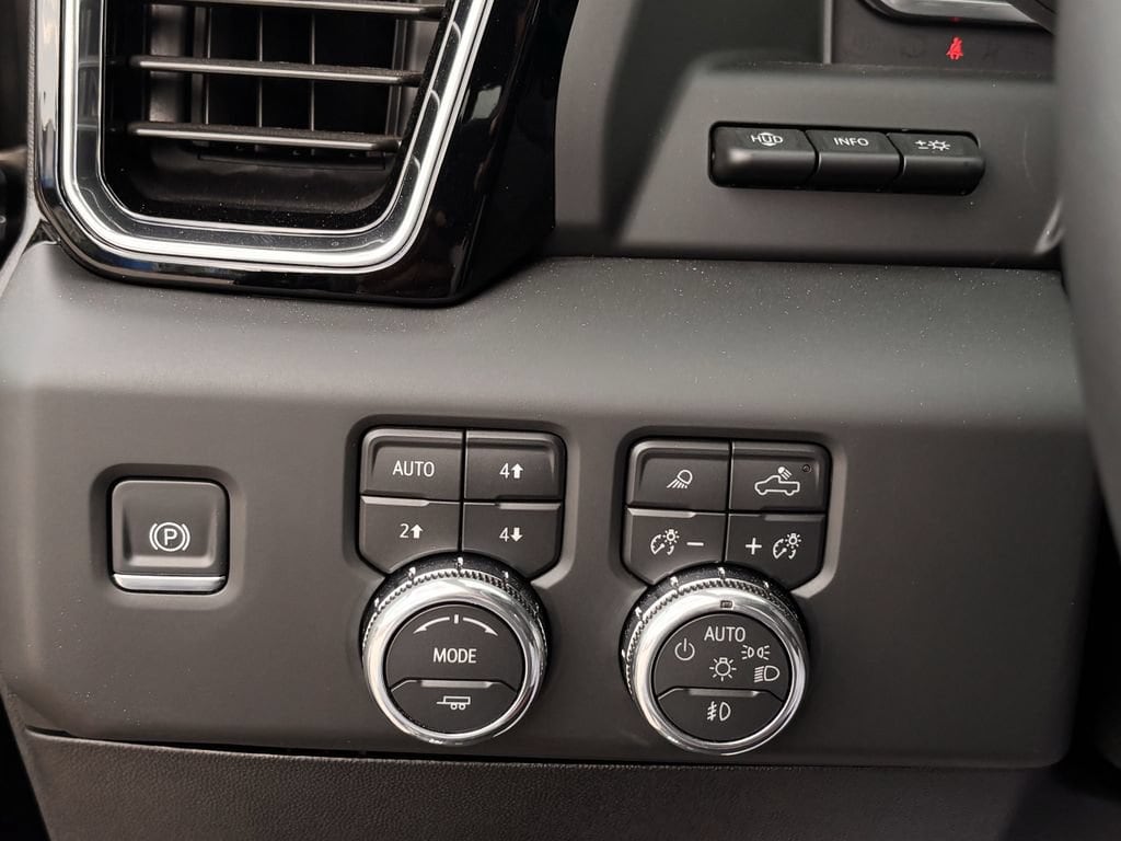 2026 GMC Sierra 3500HD Denali Ultimate - Photo 21