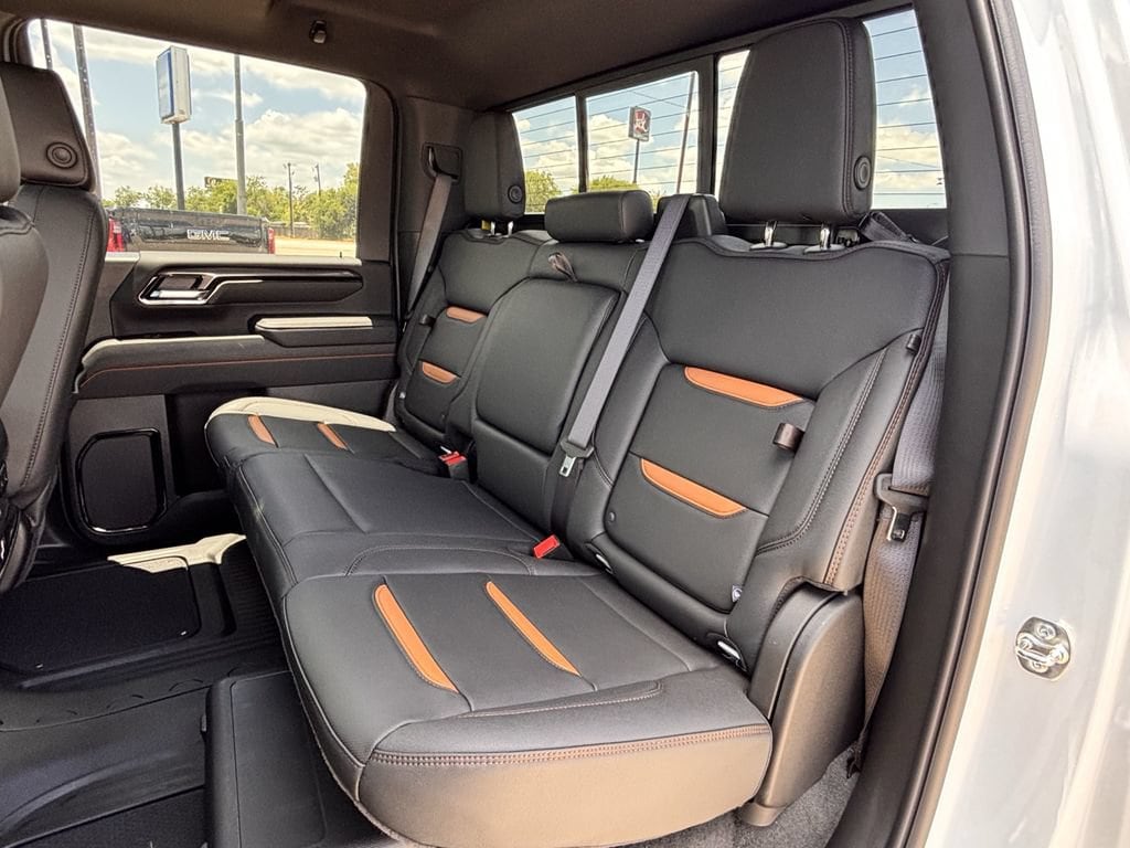 2026 GMC Sierra 2500HD AT4 - Photo 21