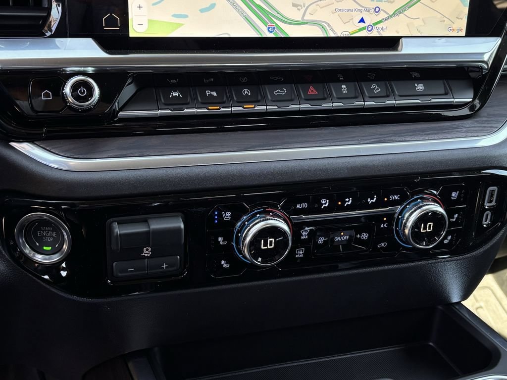 2026 GMC Sierra 1500 SLT - Photo 18