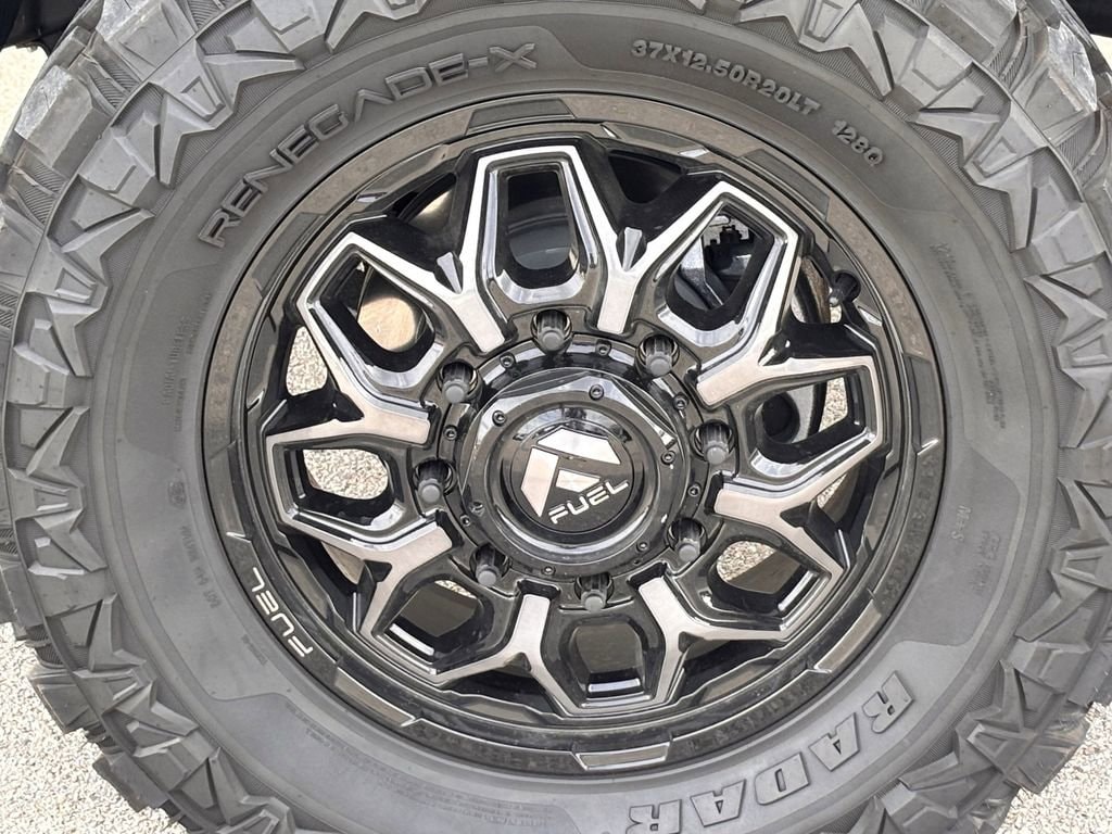 2026 GMC Sierra 3500HD Denali Ultimate - Photo 8