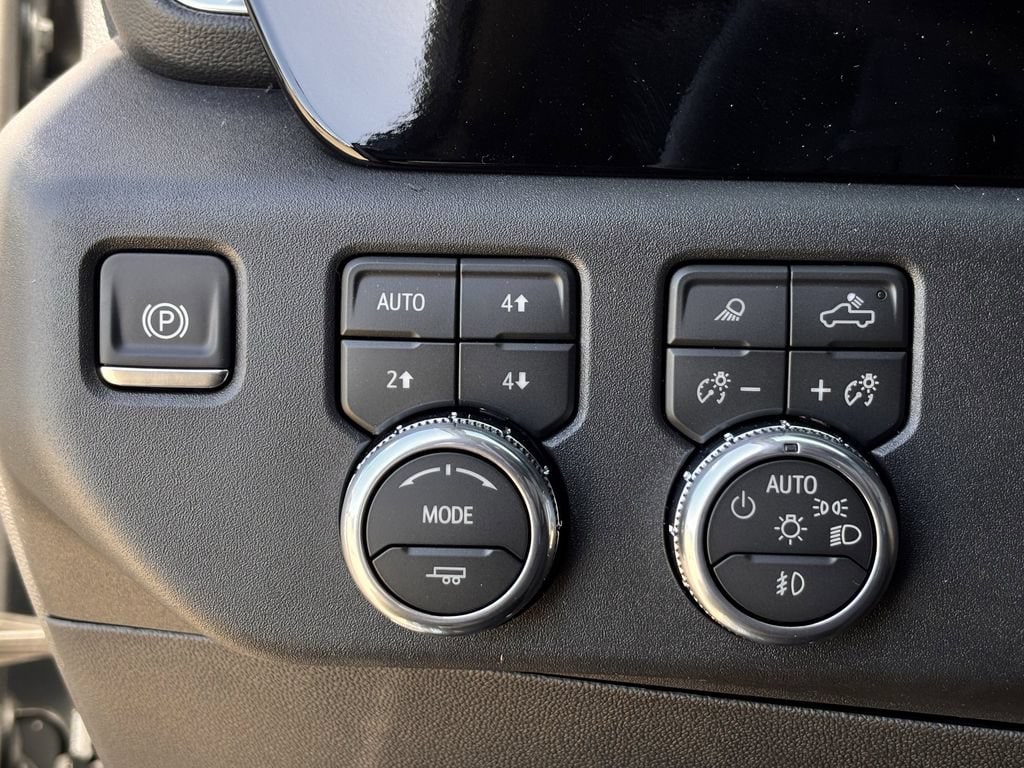 2026 GMC Sierra 1500 SLT - Photo 21