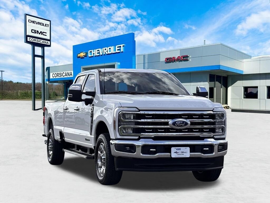 Used 2024 Ford F-350 Lariat Truck