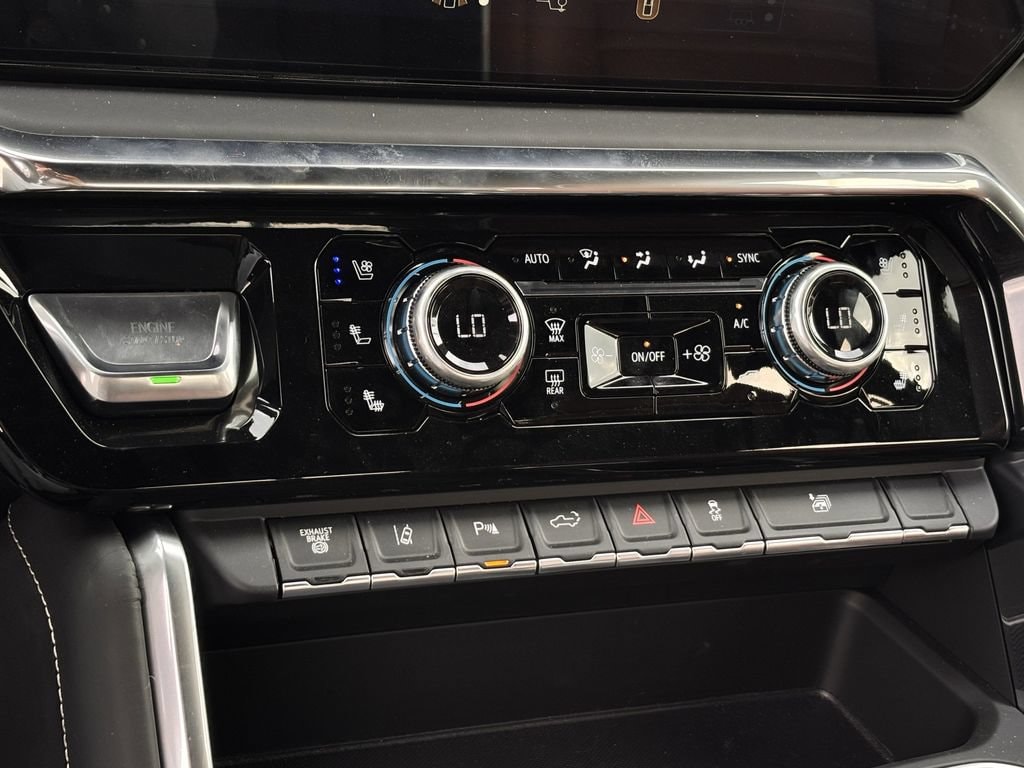 2026 GMC Sierra 3500HD Denali Ultimate - Photo 19