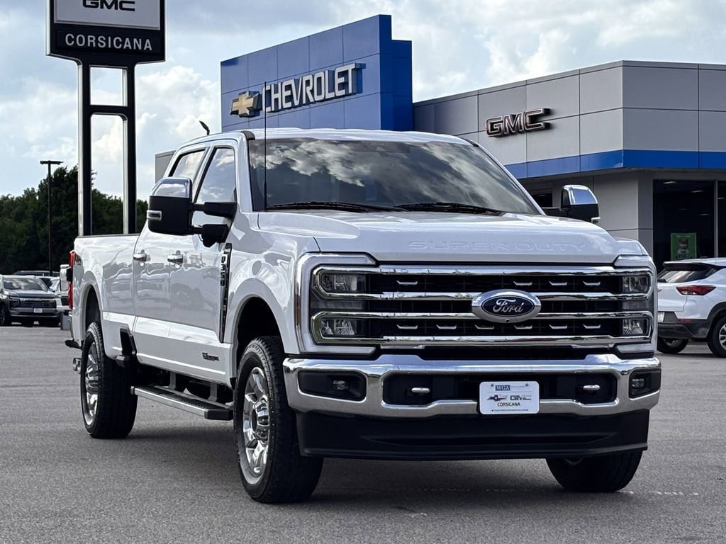 Used 2024 Ford F-350 Lariat Truck