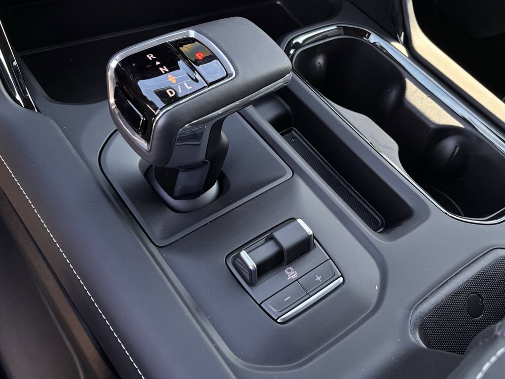 2026 GMC Sierra 1500 AT4X - Photo 19