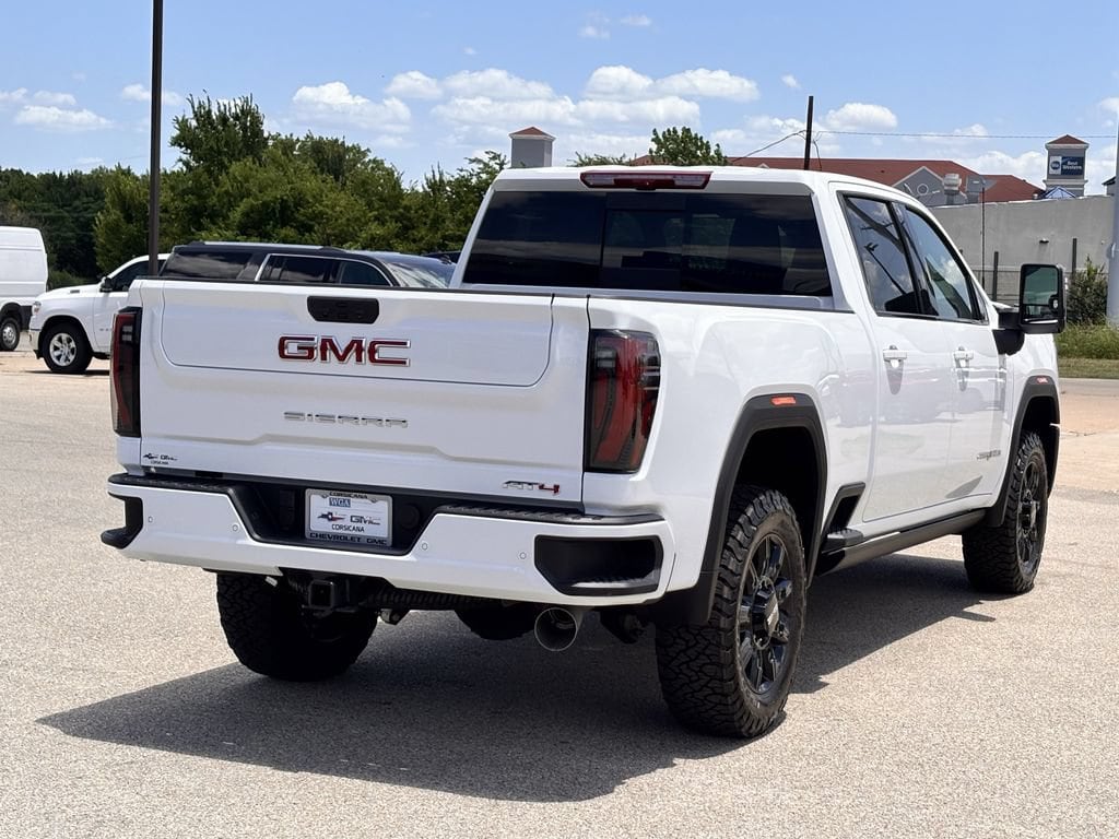 2026 GMC Sierra 2500HD AT4 - Photo 7
