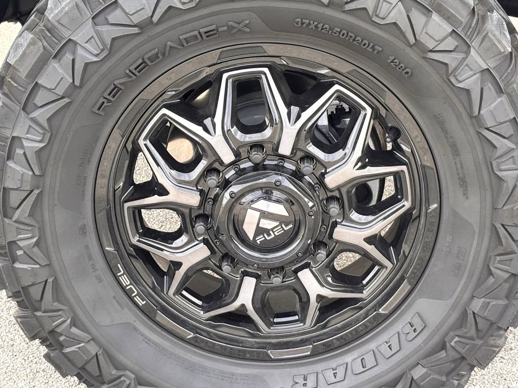 2026 GMC Sierra 3500HD Denali Ultimate - Photo 9