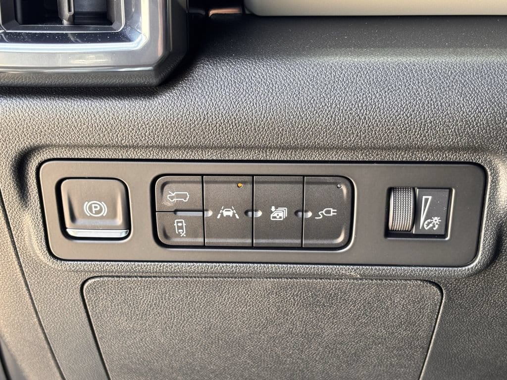 2026 GMC HUMMER EV 2X - Photo 15