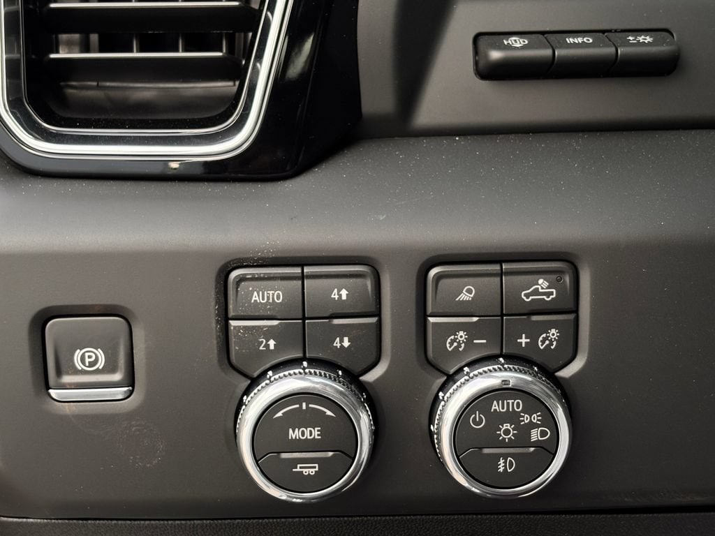 2026 GMC Sierra 2500HD Denali Ultimate - Photo 18