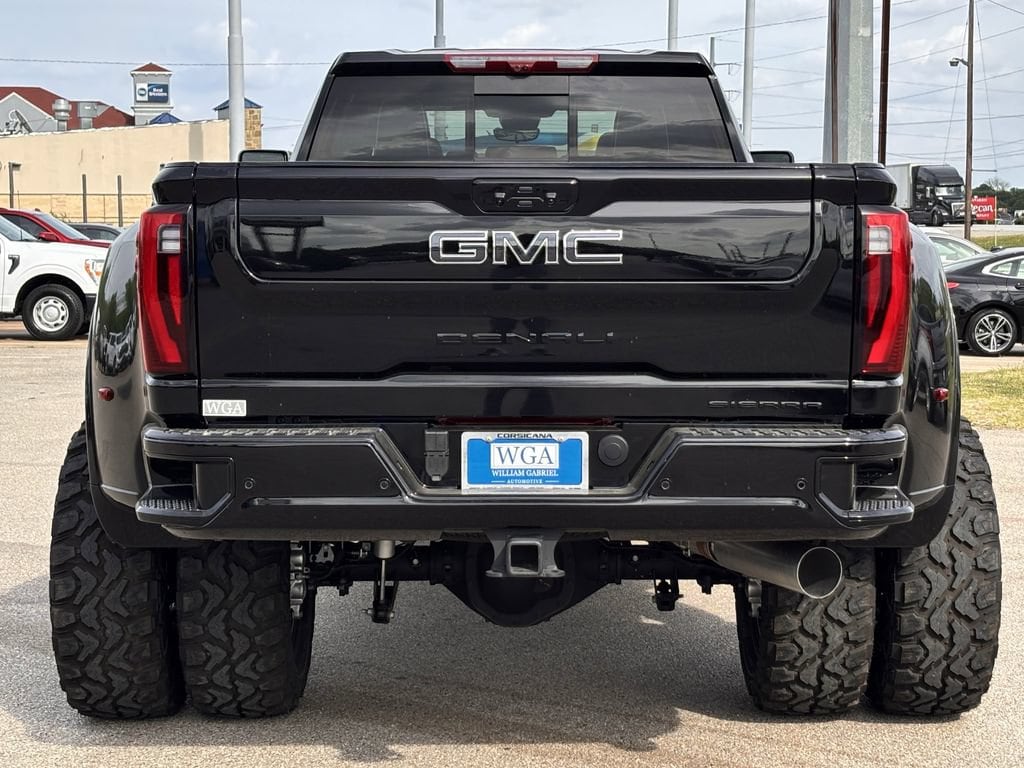 2026 GMC Sierra 3500HD Denali Ultimate - Photo 8