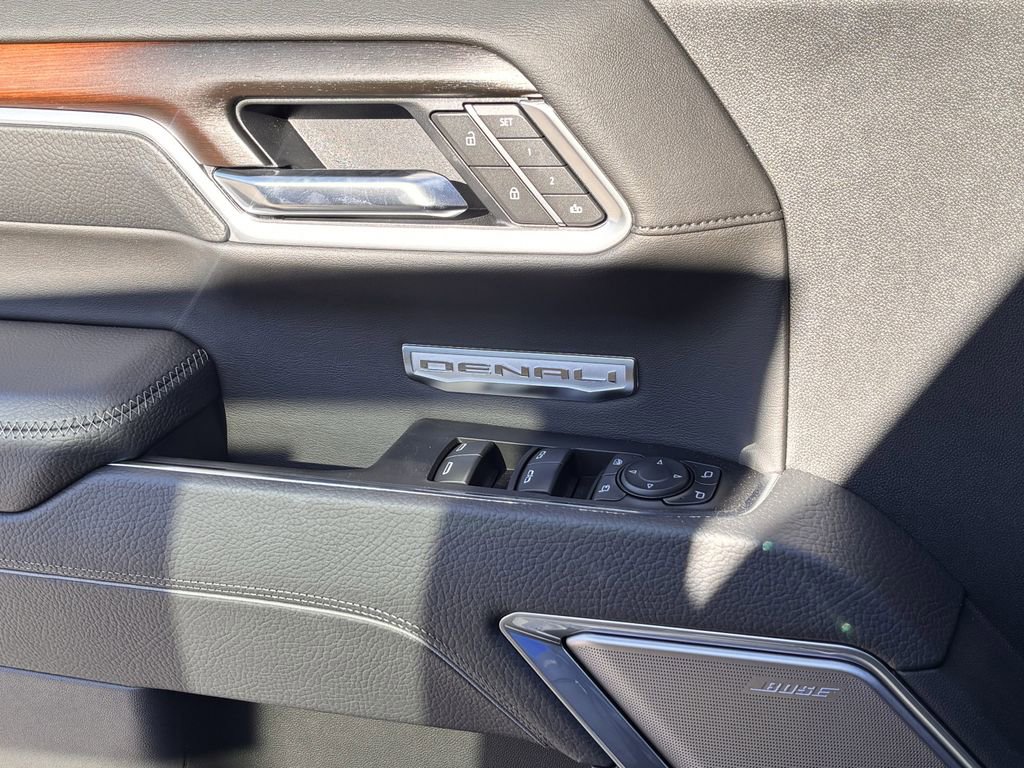 2025 GMC Sierra 1500 Denali - Photo 17