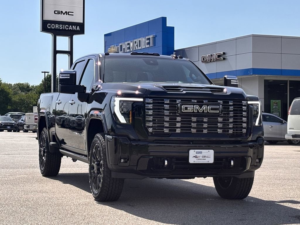 2026 GMC Sierra 2500HD Denali Ultimate - Photo 2