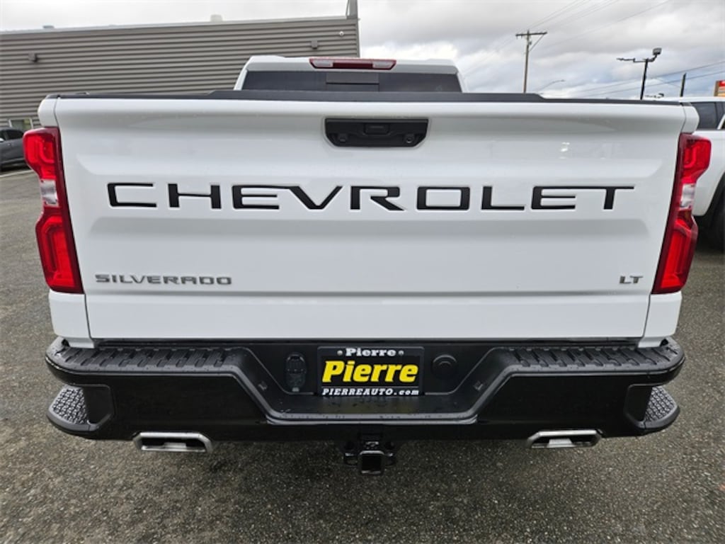 Used 2025 Chevrolet Silverado 1500 LT Trail Boss Truck Crew Cab