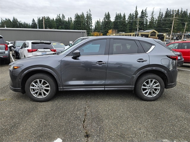 2024 Mazda CX-5 2.5 S Preferred photo 2