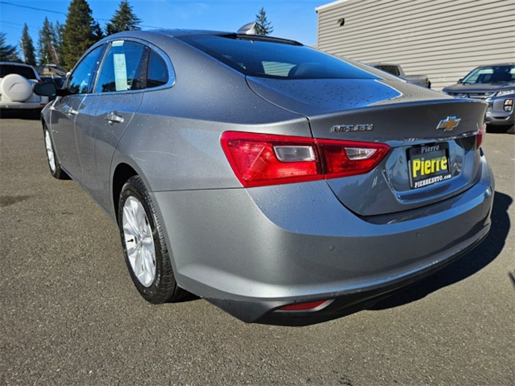 Used 2024 Chevrolet Malibu LT Sedan
