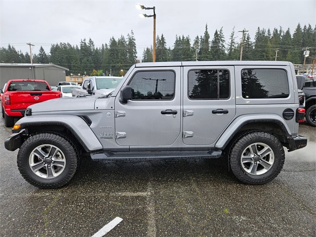 2021 Jeep Wrangler Unlimited Sahara photo 2