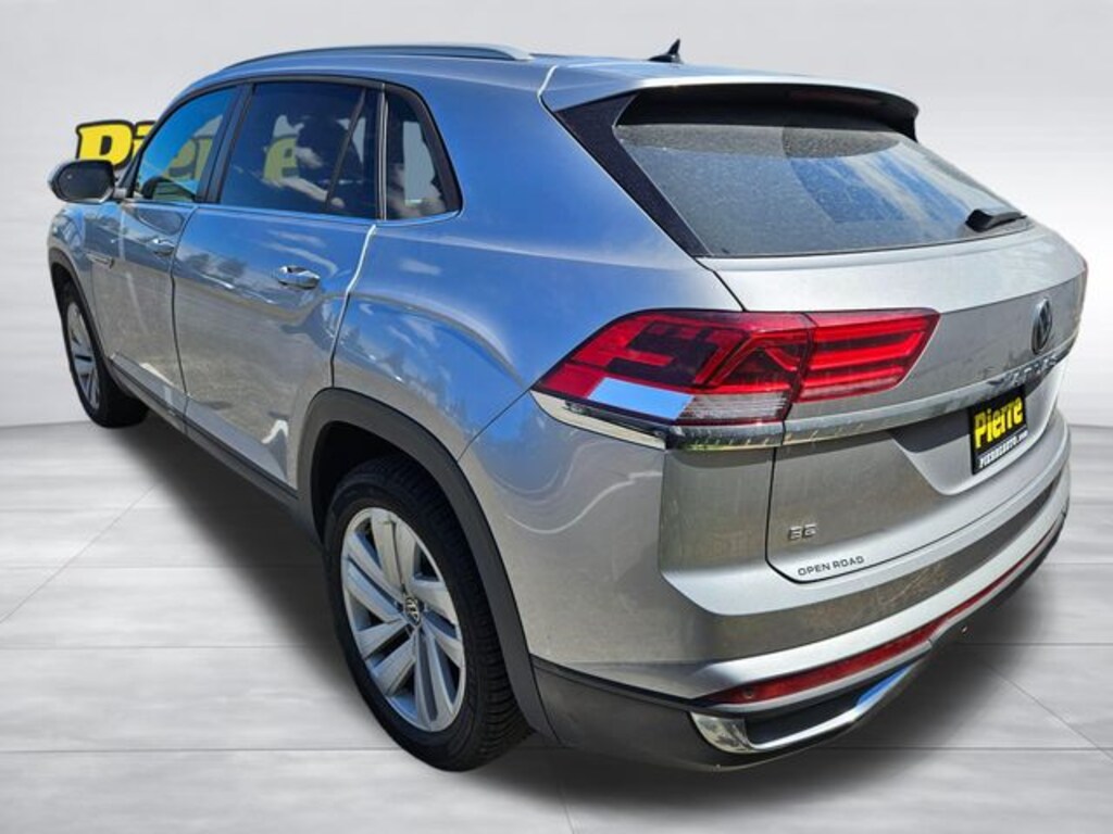 Used 2021 Volkswagen Atlas Cross Sport 2.0T SE w/Technology SUV