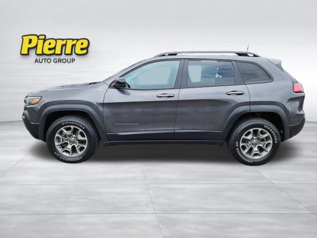 Used 2022 Jeep Cherokee Trailhawk SUV