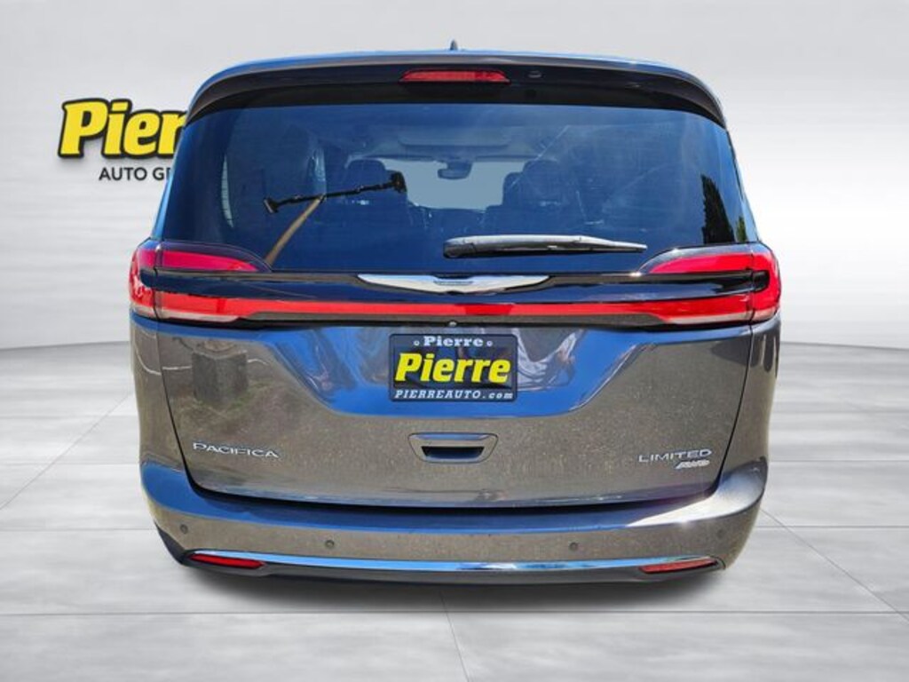 Used 2021 Chrysler Pacifica Limited Van Passenger Van