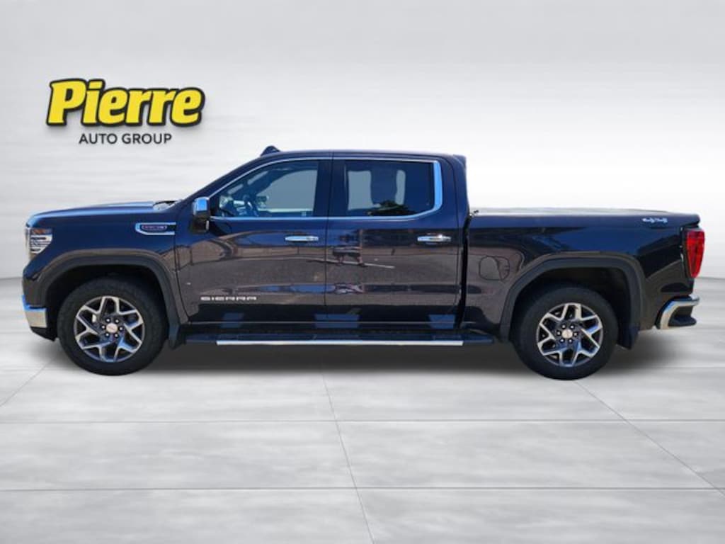 Used 2022 GMC Sierra 1500 SLT Truck Crew Cab