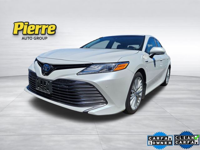 2018 Toyota Camry Hybrid XLE
